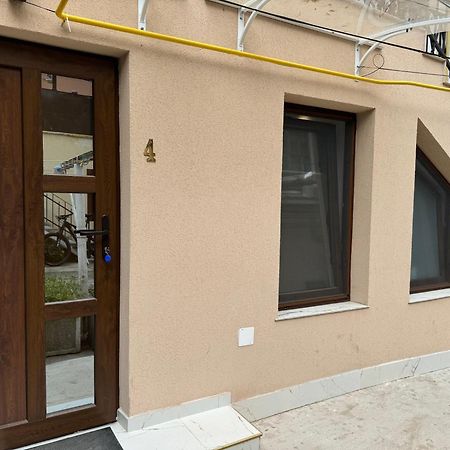 Iasi Ultra Central Apartment Self Check-In Екстер'єр фото