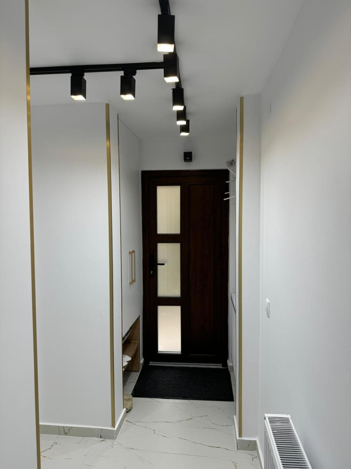 Iasi Ultra Central Apartment Self Check-In Екстер'єр фото